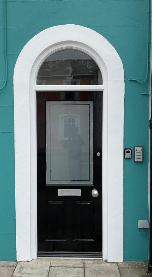 2 Yr Hen Fanc Aberaeron Exterior foto